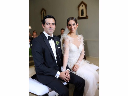 La boda religiosa de Adriana Corrales y Xavier Lacayo