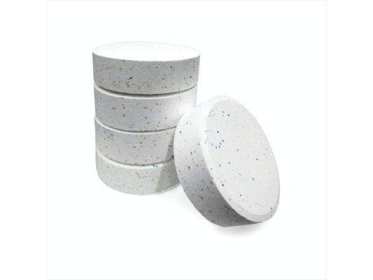 Cloro o pastillas para purificar el agua.
