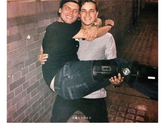 'No puedo describrir en palabras, gracias por inspirarme a mi y a otros' Martin Garrix