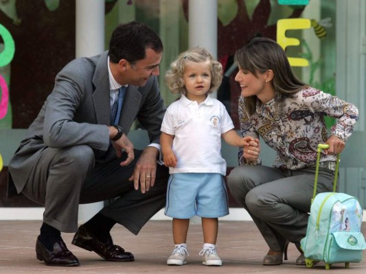 Los reyes de España Felipe VI y Letizia en imagenes