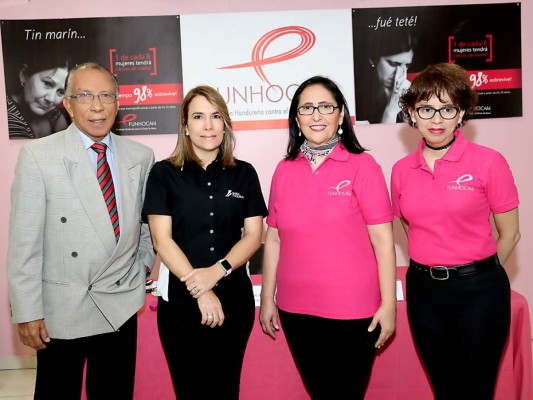Banco Ficensa entrega donativo a FUNHOCAM