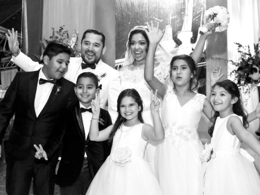 La boda de Kimberly Martínez y Nelson Muñoz