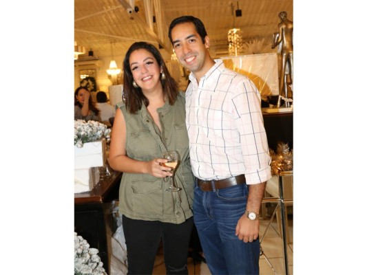 Coctel navideño en Induma