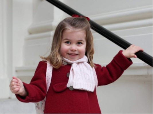 La Princesa Charlotte en su primer día de guardería