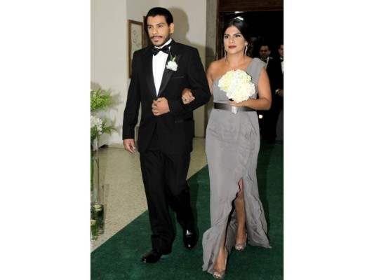 La boda religiosa de Abel Fonseca y Claudia López