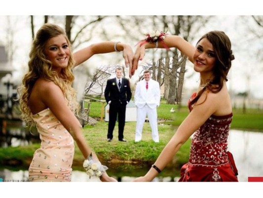 Las poses perfectas para posar con tus amigos en la Prom! Las poses perfectas para posar con tus amigos en la Prom!