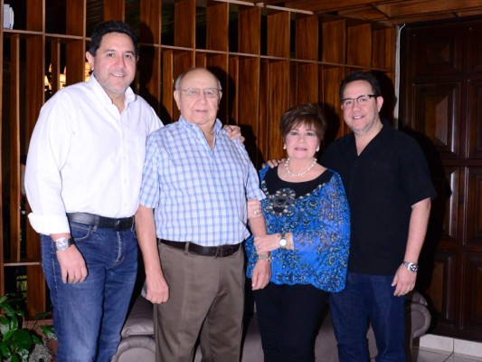 El cumpleaños de Mary Tinoco