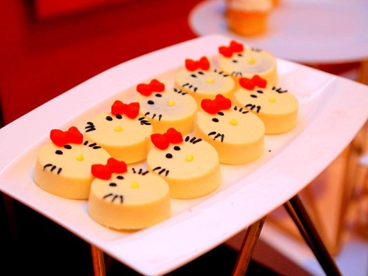 OPI lanza nueva colección para festejar el cumpleaños 45 de Hello Kitty