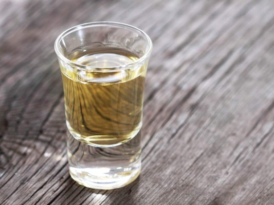 8. Hay cinco clasificaciones oficiales de tequila: Blanco, Reposado, Añejo, Extra Añejo y Joven.