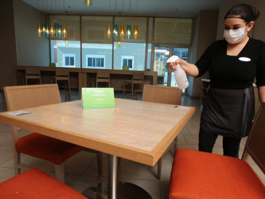 ¡Siéntete seguro en el Hyatt Place! El único hotel en Honduras que cuenta con dos sellos de bioseguridad