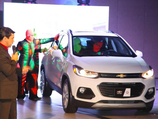 Chevrolet presenta los autos del 2017