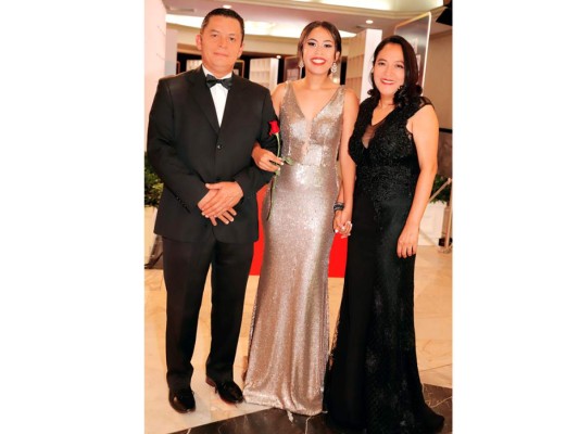 Red Carpet: Prom de los Seniors 2019 de La Estancia School