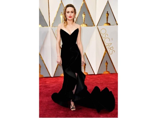 Brie Larson con Oscar de la Renta