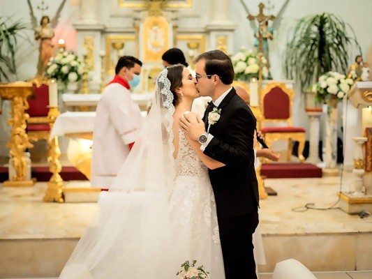 La boda de Pablo Rucks y María Reneé de León