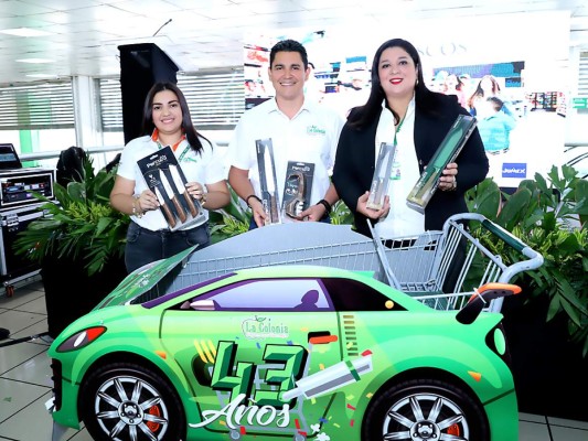 Supermercados La Colonia celebra sus 43 años