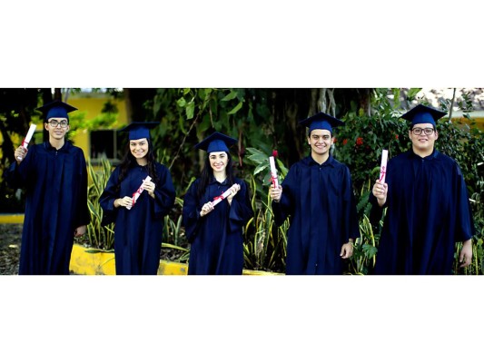 Grad de Freedom High School
