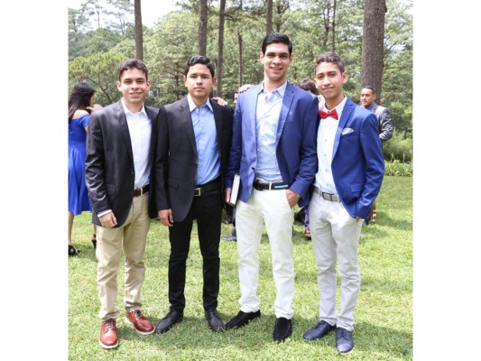 Senior Lunch de la International School