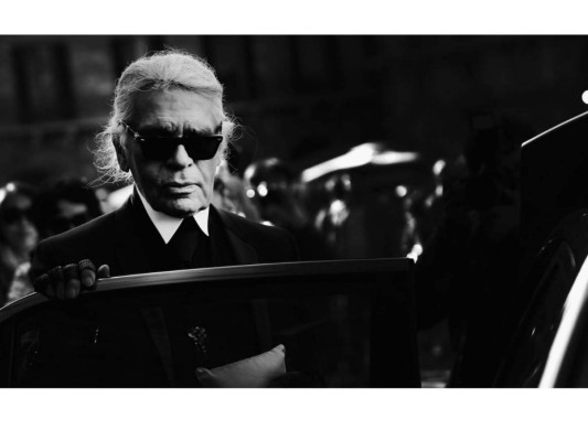 Recordando a Karl Lagerfeld en su cumpleaños