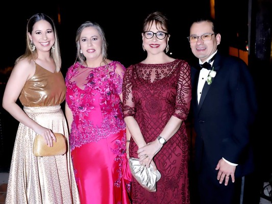 Los invitados a la recepeción de la boda de Natalie Cooper y Rodrigo Marenco (fotografías: Hector Hernández)