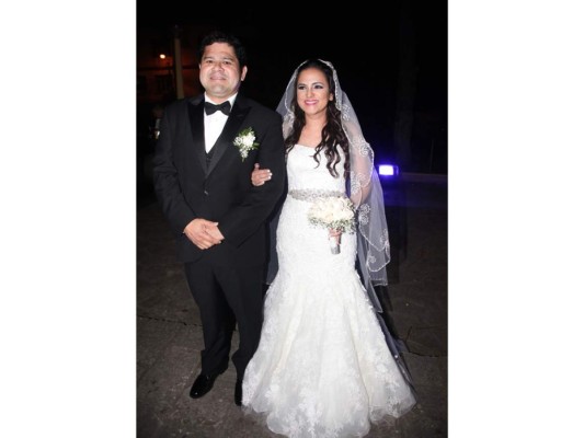 Boda de Mariela Girón y Luis Mario Hernández