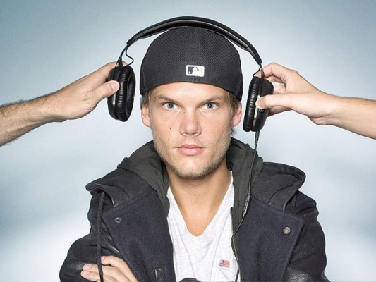 Al anunciar su retiro de los escenarios electrónicos y sus actuaciones en vivo, Aviciiprometió cumplir con los conciertos programados para este 2016