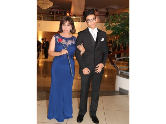Nery Almendarez y Héctor Cruz