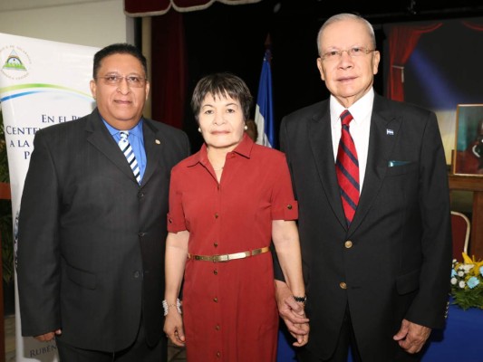 Homenaje a Rubén Darío  