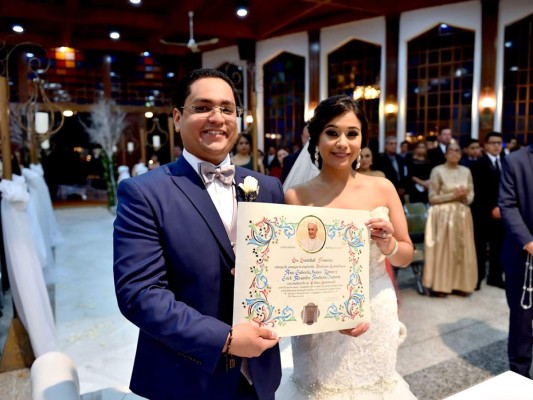 La boda religiosa de Erick Anchecta y Ana Gabriela Mayes