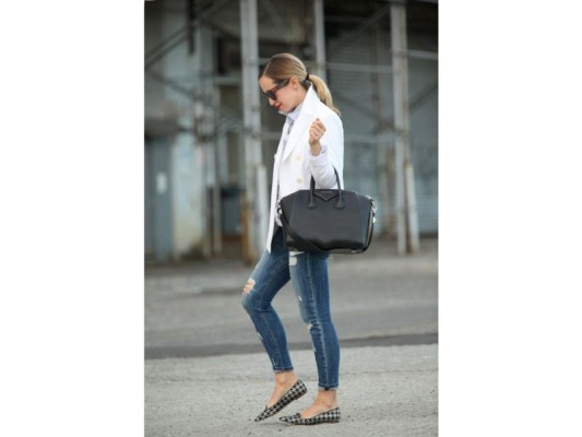 Flats en punta. Y con skinny jeans son indispensable para un fin de semana