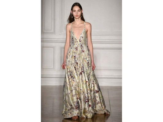 Romanticismo en la pasarela de Valentino