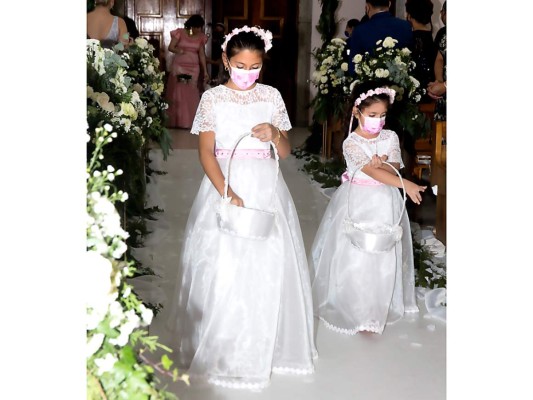 La boda eclesiástica de Paola Pineda y Alejandro Martínez    