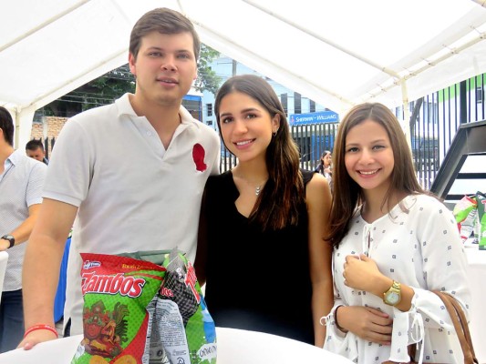 Zambos y Galeano se unen para celebrar las fiestas patrias