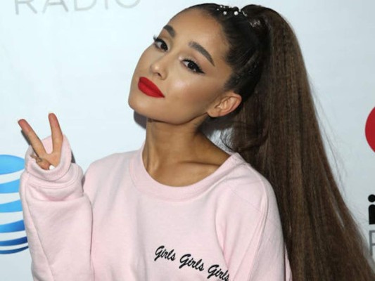 Ariana Grande rechaza estar en los Grammys tras pelea