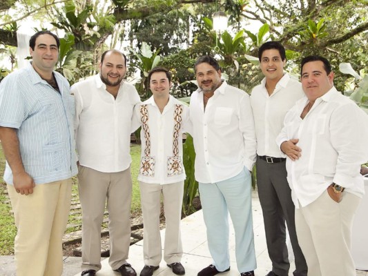 Konan Morales y Rossie Umaña se casan  