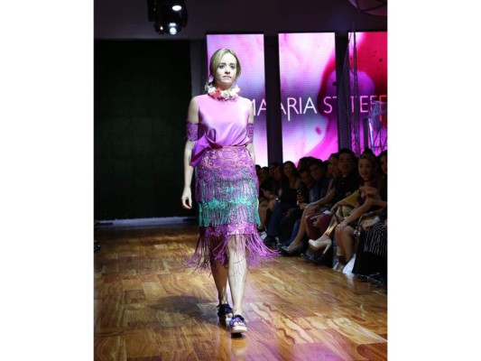 María Steffania conquista con su girly chic side en #BACCredomaticEstiloModa