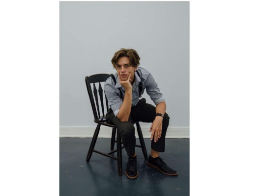 Además de ser un galán, Cole se destaca por ser chico listo. Su materia favorita son las matemáticas. Mientras filmaba The Suite Life of Zack & Cody, pasaba al menos tres horas al día con un tutor.