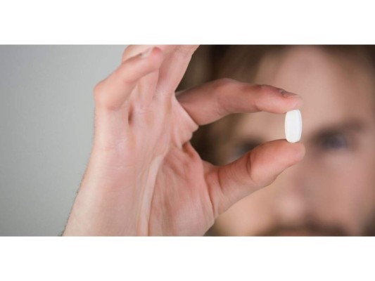 Suplementos que debe tomar un hombre a los 40