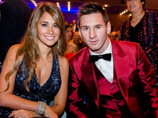 10 mejores fotos de Messi y Antonella  