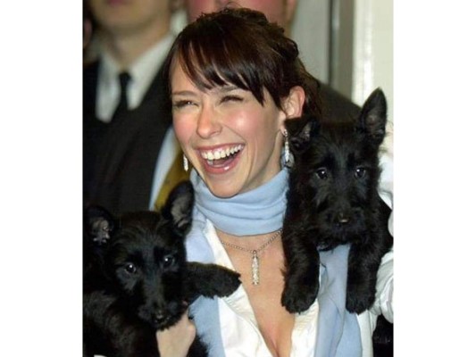 Jennifer Love Hewitt y sus perros Blak y Yak