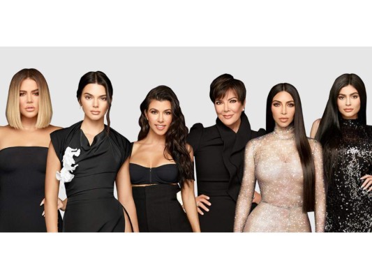Keeping Up With the Kardashians<br/>Algo que le hacía falta al repertorio de Netflix era el divertido reality show de las Kardashian. Ahora podrás disfrutar de todas las temporadas que antes no podías; poco a poco Netflix nos va dando un platillo “todo en uno” ¡excelente servicio!<br/>