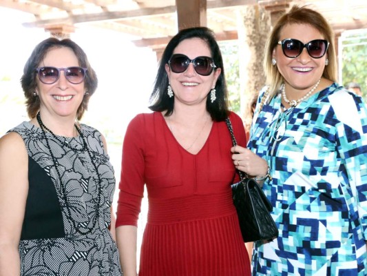 Damas diplomáticas realizan almuerzo a beneficio de la 'Villa de las Niñas'