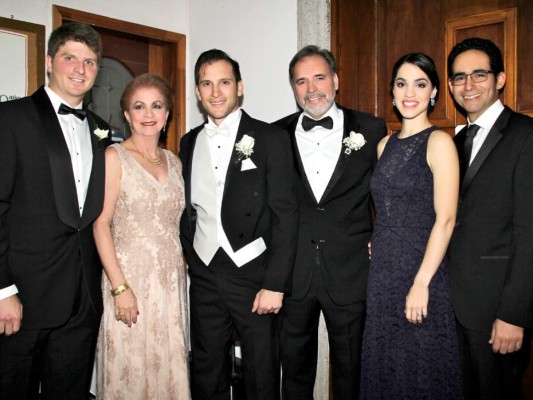 La boda religiosa de Abel Fonseca y Claudia López