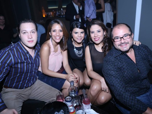 Apertura Up Lounge y Club