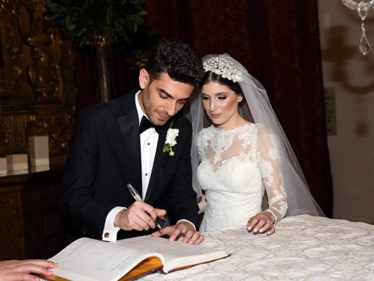 La boda de Philippe de Pierrefeu y Andrea Moncada