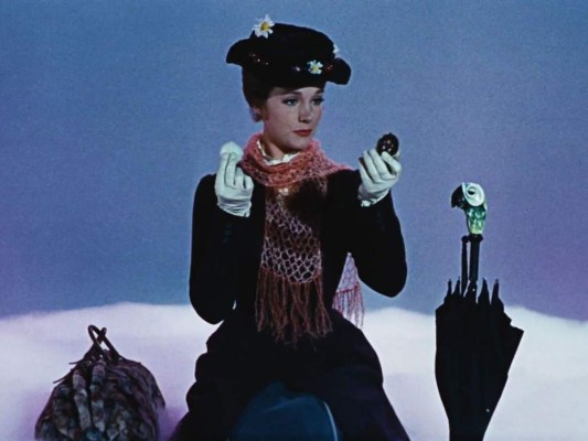 Luego de tres décadas, Walt consiguió los derechos de los libros de P.L Travers y lanzó Mary Poppins en 1964, la cual combina la animación con el live action.