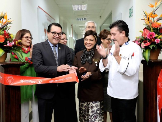 Inauguran la Cocina “Maribel Lieberman” en Unitec