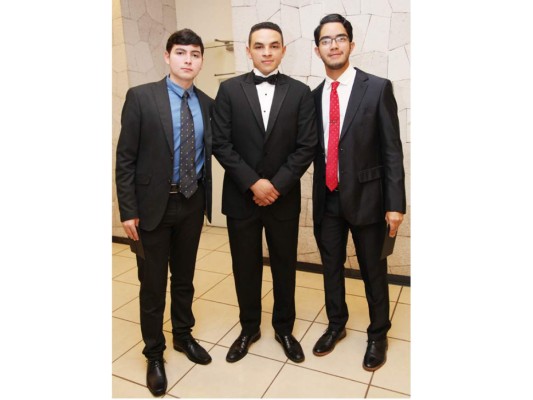 Prom de DelCampo International School