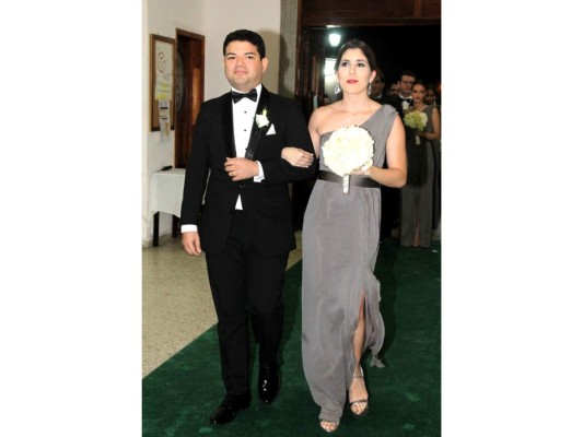 La boda religiosa de Abel Fonseca y Claudia López