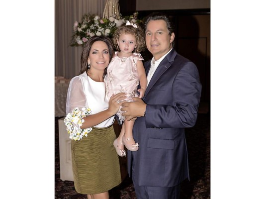 Alegre brunch por la nueva cristiana&nbsp;&nbsp;