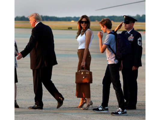 Melania y su hijo se mudan a la Casa Blanca